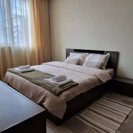 Mila's 1 Bedroom * Sofie