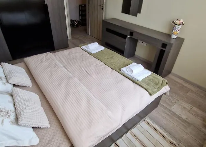 Mila's 1 Bedroom Sofia